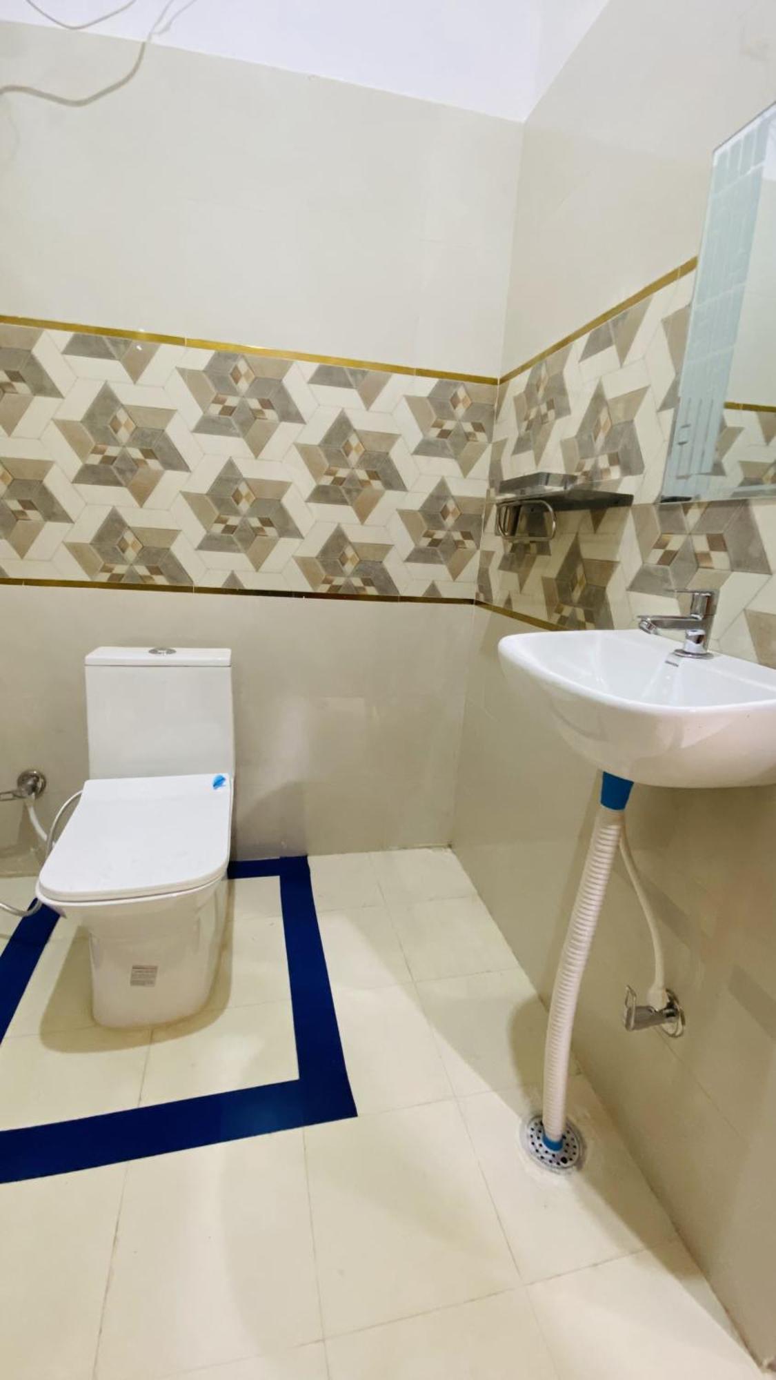 Mandir Saket Bhawan Hotel Ayodhya Bagian luar foto
